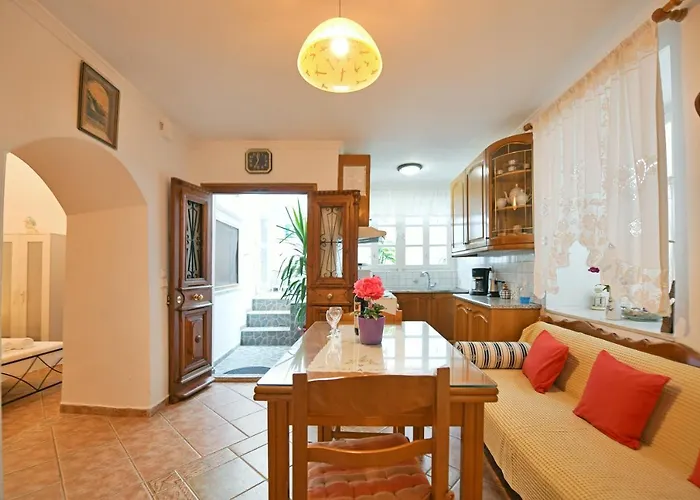 Maria'S House
